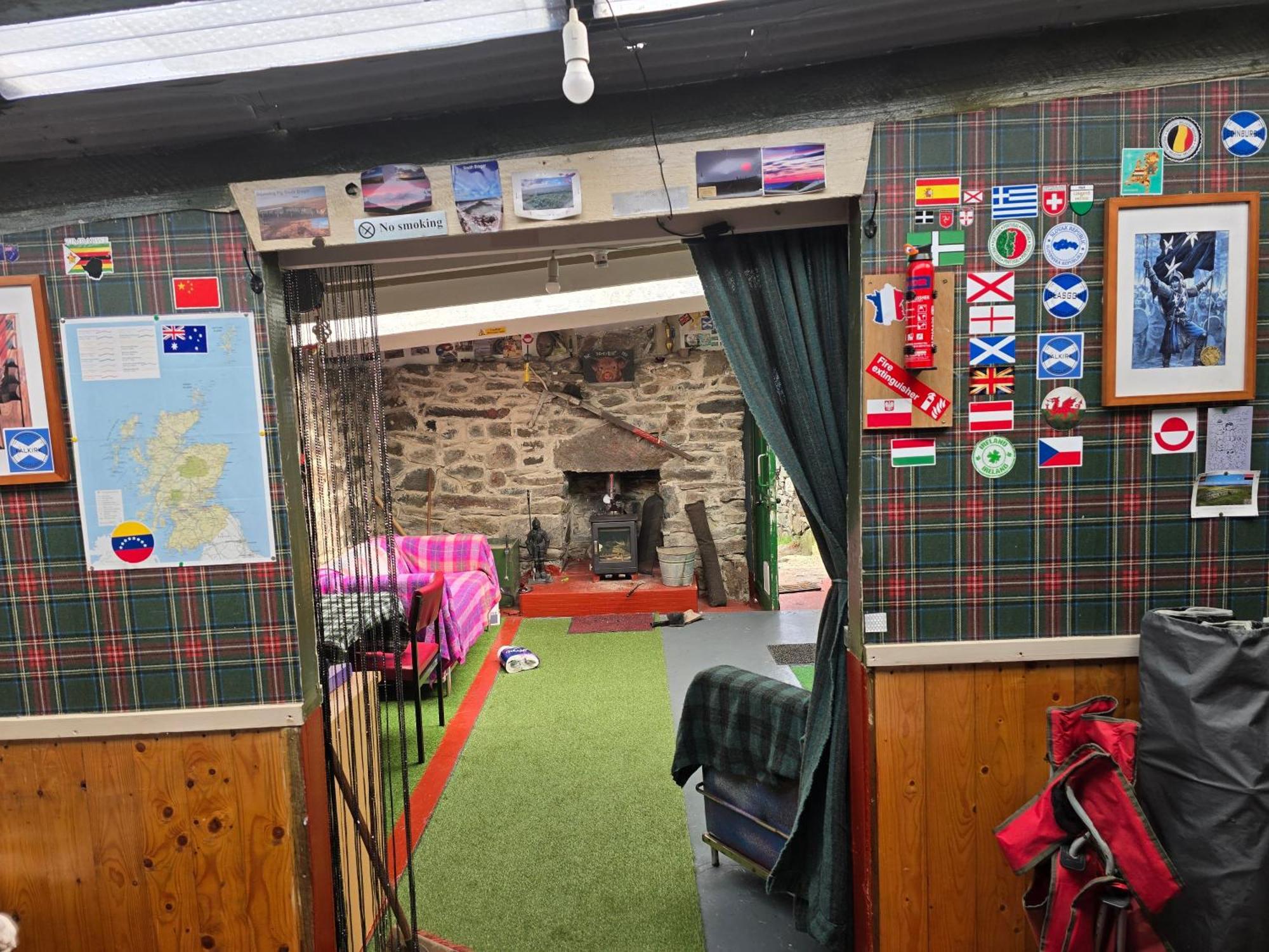 Squealing Pig Bothy